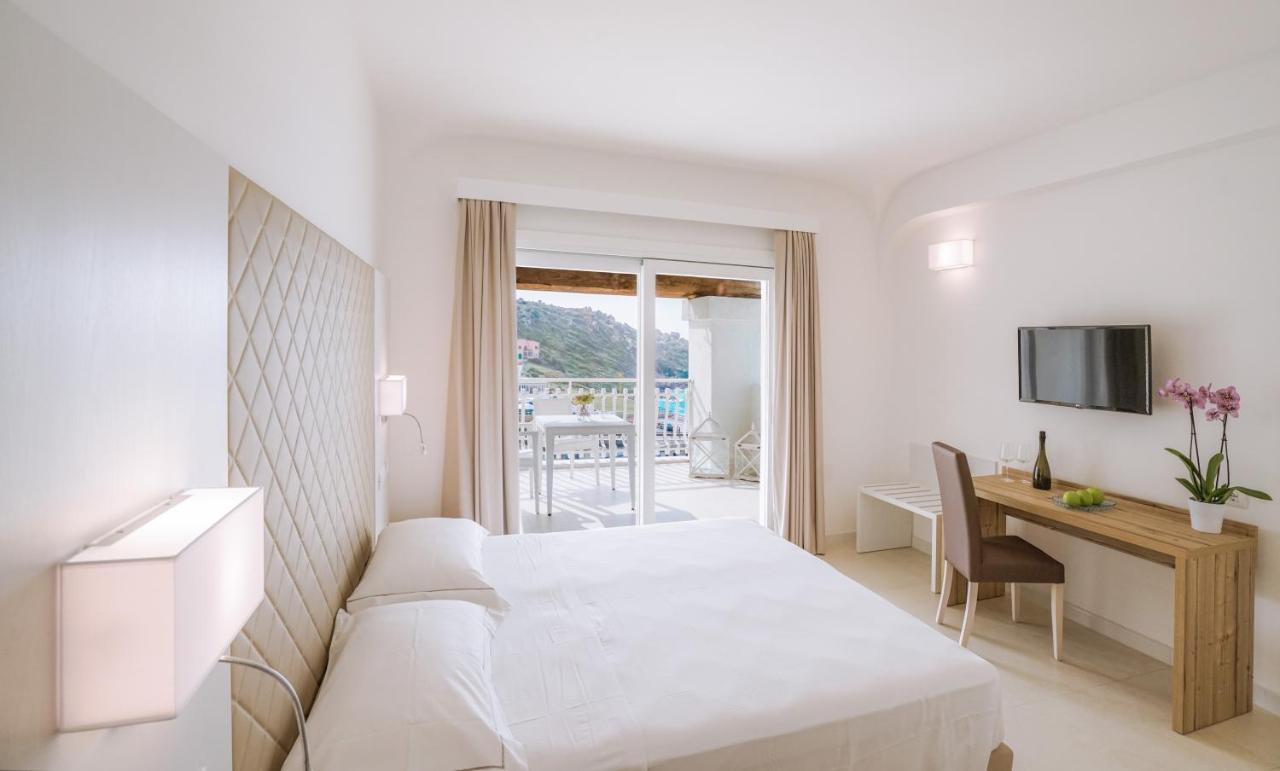 Hotel Moresco Santa Teresa Gallura Kültér fotó