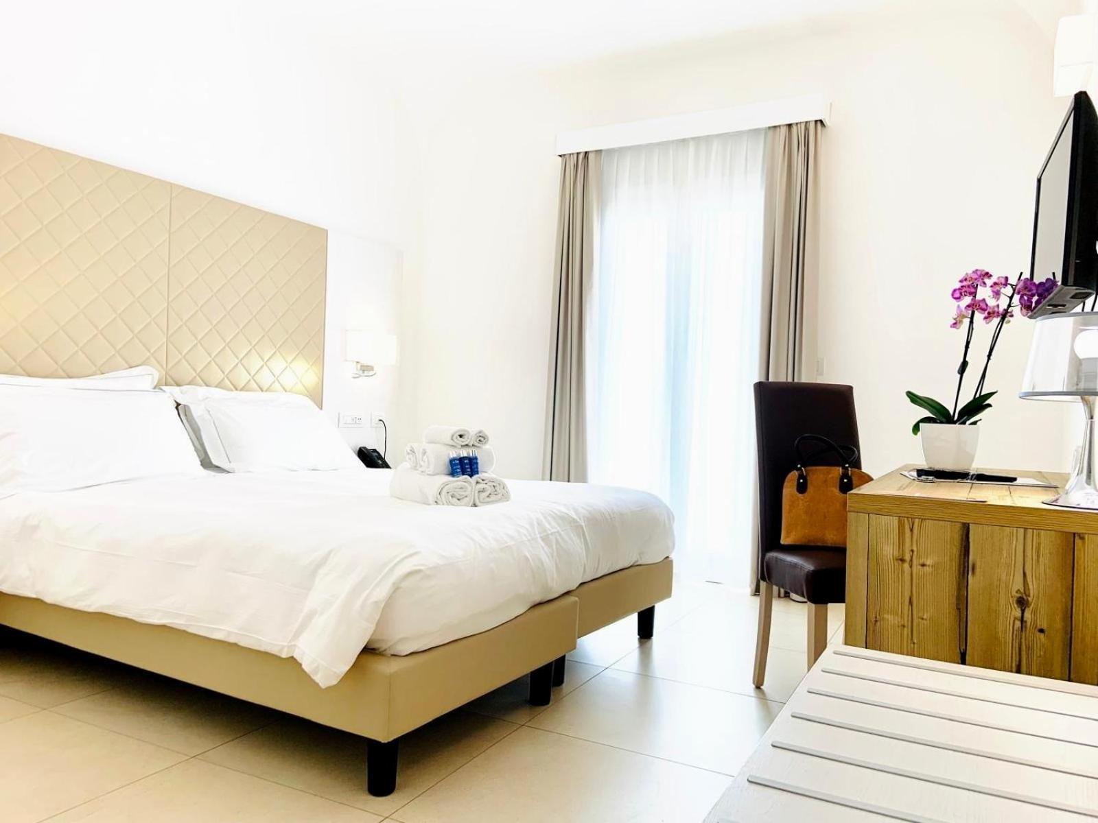 Hotel Moresco Santa Teresa Gallura Kültér fotó